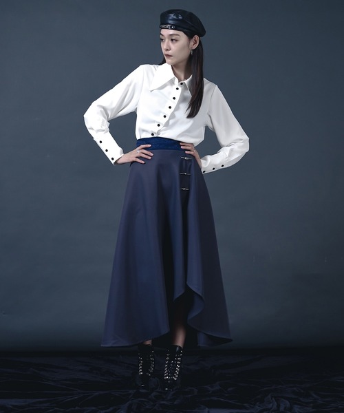Ellno de Mavie（エルノデメヴィ）の「ロングカラーアシメウェーブシャツ（シャツ/ブラウス・レディース・ブラック/オフホワイト・FREE）」の8枚目の写真