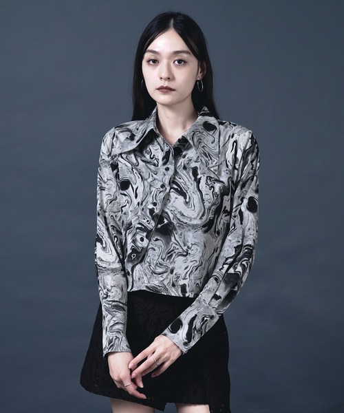 Ellno de Mavie（エルノデメヴィ）の「ロングカラーアシメウェーブシャツ（シャツ/ブラウス・レディース・ブラック/オフホワイト・FREE）」の19枚目の写真