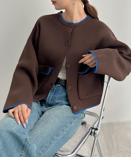 Futier land(フューティアランド)の「配色クルーネックカーディガン(カーディガン/ボレロ・レディース・ブラウン/チャコールグレー/アイボリー・FREE)」の1枚目の写真