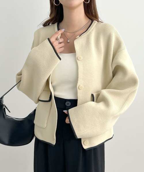 Futier land(フューティアランド)の「配色クルーネックカーディガン(カーディガン/ボレロ・レディース・ブラウン/チャコールグレー/アイボリー・FREE)」の2枚目の写真