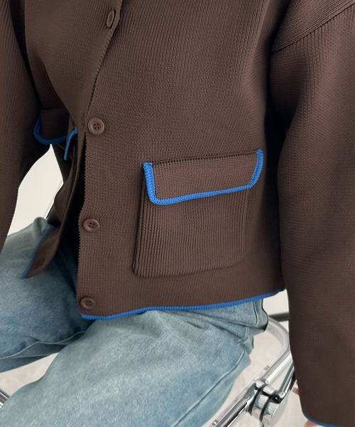Futier land(フューティアランド)の「配色クルーネックカーディガン(カーディガン/ボレロ・レディース・ブラウン/チャコールグレー/アイボリー・FREE)」の22枚目の写真