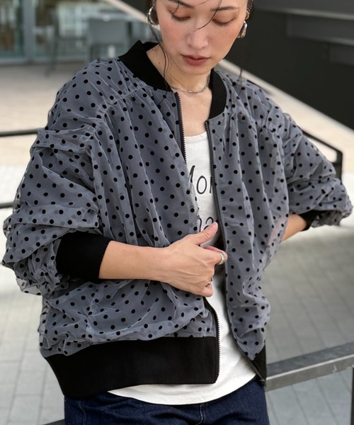 deux amour（ドゥーザムール）の「ドットシアーブルゾン（ブルゾン・レディース・ブラック/ベージュ/グレー・M～Ｌ）」の3枚目の写真