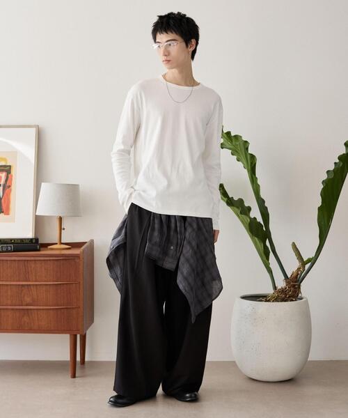 LUCY(ルーシー)の「LUCY/【25年秋冬新作】タイトフィットリブロンT(Tシャツ/カットソー・メンズ・ブラック/ホワイト/ブラウン・LARGE/MEDIUM)」の4枚目の写真