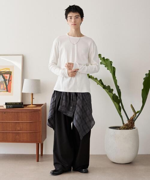 LUCY(ルーシー)の「LUCY/【25年秋冬新作】タイトフィットリブロンT(Tシャツ/カットソー・メンズ・ブラック/ホワイト/ブラウン・LARGE/MEDIUM)」の10枚目の写真