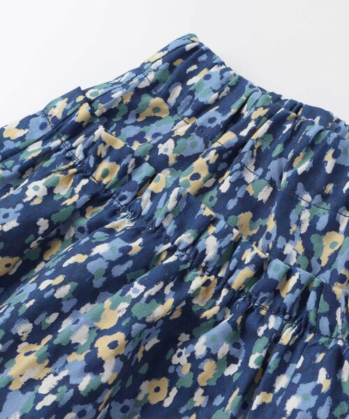 BeBe(ベベ)の「【お揃い】オンフルールフラワープリントキュロットパンツ(その他パンツ・キッズ・ブルー系その他2・110cm/140cm/120cm/130cm/150cm)」の8枚目の写真