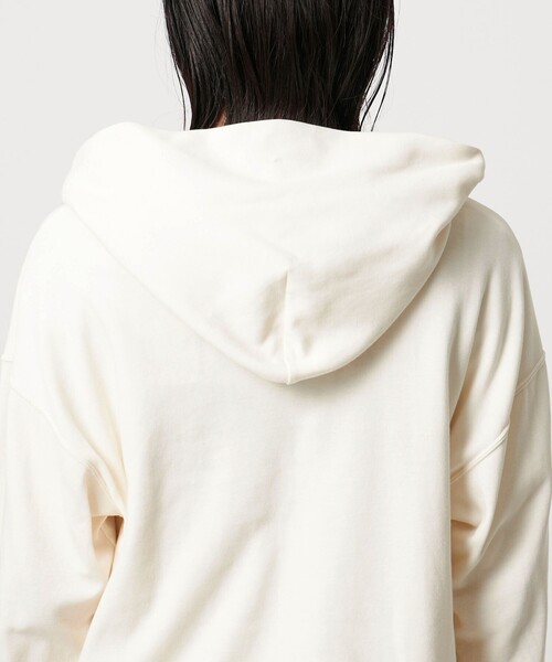 TO UNITED ARROWS(トゥーユナイテッドアローズ)の「<TO UNITED ARROWS>HATAKE パーカー(パーカー・レディース・オフホワイト・FREE)」の17枚目の写真