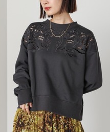 Bou Jeloud（ブージュルード）の「フラワーカットワークプルオーバー（スウェット）」