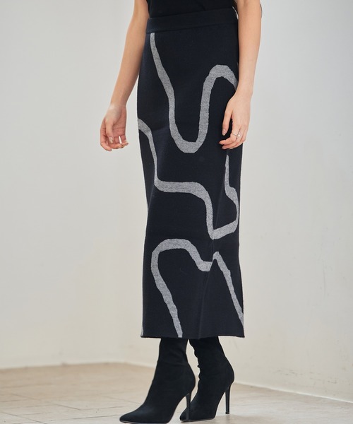 セール】ジャガード編み裏ファーゼブラ柄ミディ丈ニットスカート