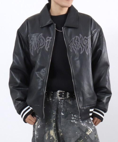 セール】グランジテイストなトライバルロゴ刺繍 フェイクレザー