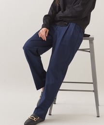 OMNES（オムネス）の「【BEAUTIFUL FRIDAY】ツータックテーパード（スラックス）」