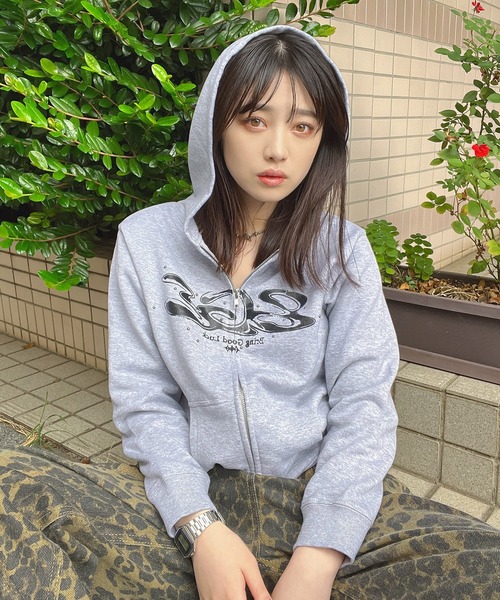 BGL（ビージーエル）の「CRACK LOGO ZIP PARKA / クラックロゴ / ストリート / スタッズ / Y2K　ジップパーカー（パーカー・レディース・ネイビー/ブラック/グレー・S/M/L/FREE）」の10枚目の写真
