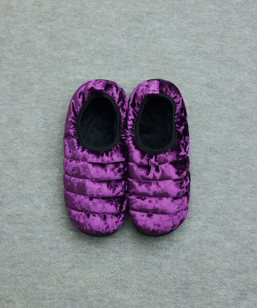 SUBU(スブ)の「SUBU/スブ SUBU DOTS VAMP VELVET(サンダル・メンズ・ラベンダー/ブラック/ブルーグリーン・2/1)」の14枚目の写真