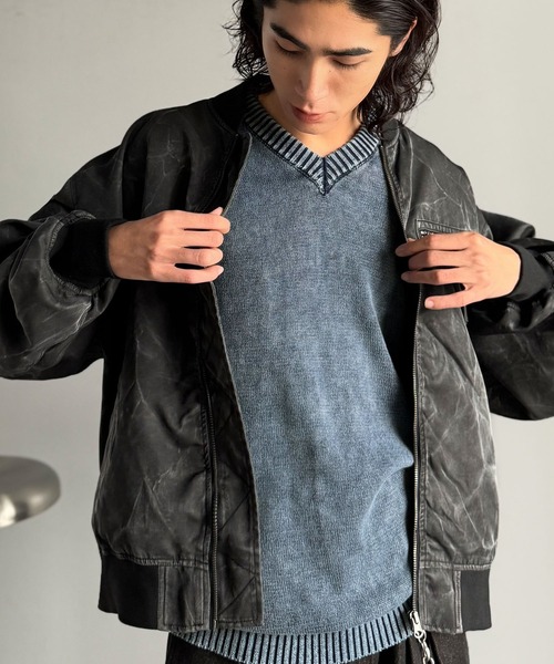 Classical Origin(クラシカルオリジン)の「「垢抜け確定。」綿100%刺繍入りピグメント加工オーバーサイズVネックセーター/Pigment-Dyed 100% Cotton Embroidered V-Neck Sweater(ニット/セーター・メンズ・ブルー/ブラック/ブラウン/ボルドー・LARGE/MEDIUM/SMALL)」の17枚目の写真