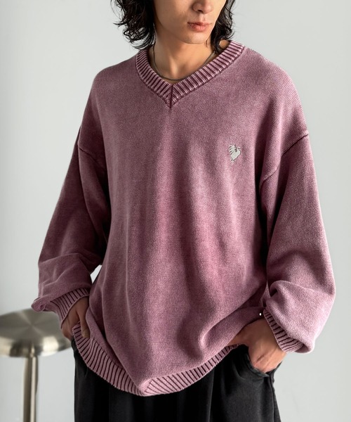 Classical Origin(クラシカルオリジン)の「「垢抜け確定。」綿100%刺繍入りピグメント加工オーバーサイズVネックセーター/Pigment-Dyed 100% Cotton Embroidered V-Neck Sweater(ニット/セーター・メンズ・ブルー/ブラック/ブラウン/ボルドー・LARGE/MEDIUM/SMALL)」の22枚目の写真