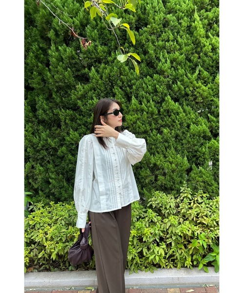 YOOU(ユー)の「ピンタックブラウス/ギンガムチェック × ボリュームスリーブデザイン(シャツ/ブラウス・レディース・ブラック/ネイビー/ホワイト・FREE)」の8枚目の写真