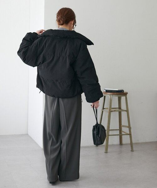 DISCOAT（ディスコート）の「【WEB限定】コーデュロイフェイクダウンブルゾン（ダウンジャケット/コート・レディース・チャコールグレー/ブラック/ライトベージュ・FREE）」の10枚目の写真