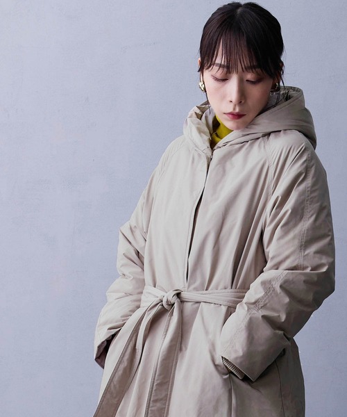 NICOLE white（ニコルホワイト）の「ダウンフードコート（ダウンジャケット/コート・レディース・グリーン/チャコール/ベージュ・FREE）」の8枚目の写真