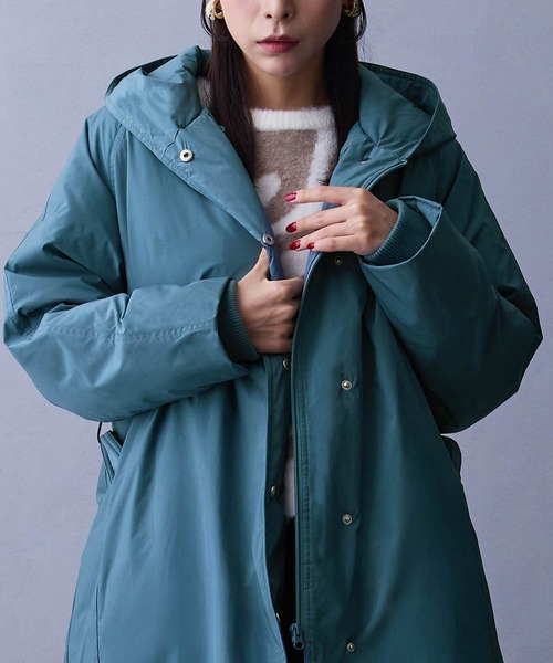 NICOLE white（ニコルホワイト）の「ダウンフードコート（ダウンジャケット/コート・レディース・グリーン/チャコール/ベージュ・FREE）」の19枚目の写真