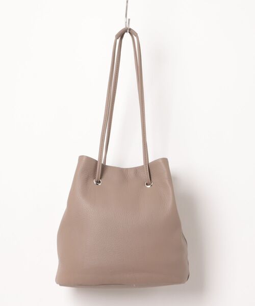 TIDEWAY(タイドウェイ)の「【TIDEWAY】SHEETS 巾着SHOULDER T3182(ショルダーバッグ・レディース・ブラック/グレイッシュベージュ/ダークグレー・FREE)」の3枚目の写真