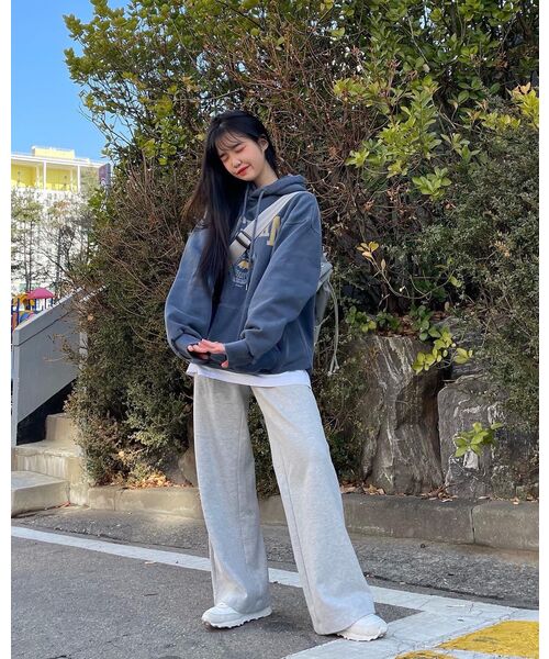 MUSINSA STANDARD WOMAN(ムシンサスタンダードウーマン)の「ウーマンズフラットテリーワイドラウンジスウェットパンツ【ミディアムグレー】(スウェットパンツ・レディース・その他・SMALL/MEDIUM/LARGE/X-SMALL)」の16枚目の写真
