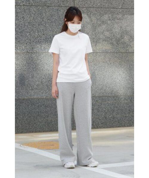 MUSINSA STANDARD WOMAN(ムシンサスタンダードウーマン)の「ウーマンズフラットテリーワイドラウンジスウェットパンツ【ミディアムグレー】(スウェットパンツ・レディース・その他・SMALL/MEDIUM/LARGE/X-SMALL)」の18枚目の写真