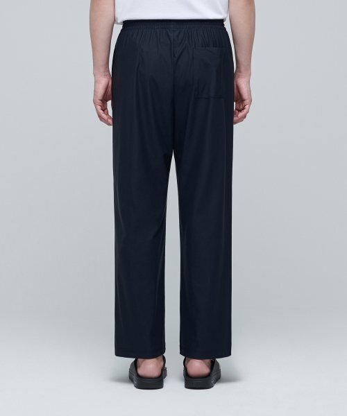 MUSINSA STANDARD（ムシンサスタンダード）の「[クールタンダード] クーリングワイドバンディングパンツ [ネイビー]（スウェットパンツ・メンズ・その他・40/38/32/30/26/28/34/36/42）」の3枚目の写真