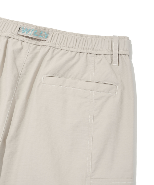 Wacky WiLLy(ワッキーウィリー)の「ナイロンリップストップカーゴショートパンツグレー(その他パンツ・レディース・その他・LARGE/X-LARGE/SMALL/MEDIUM)」の6枚目の写真