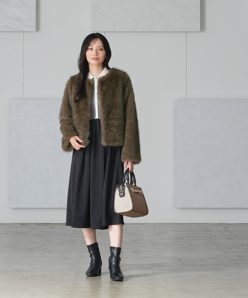 TRUDEA（トルディア）の「ノーカラーファージャケット（ノーカラージャケット・レディース・チャコールグレー/ブラウン・MEDIUM）」の6枚目の写真