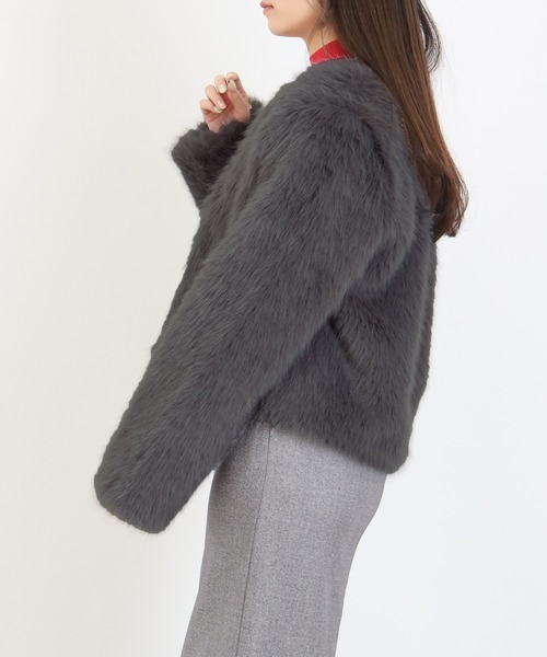 TRUDEA（トルディア）の「ノーカラーファージャケット（ノーカラージャケット・レディース・チャコールグレー/ブラウン・MEDIUM）」の8枚目の写真