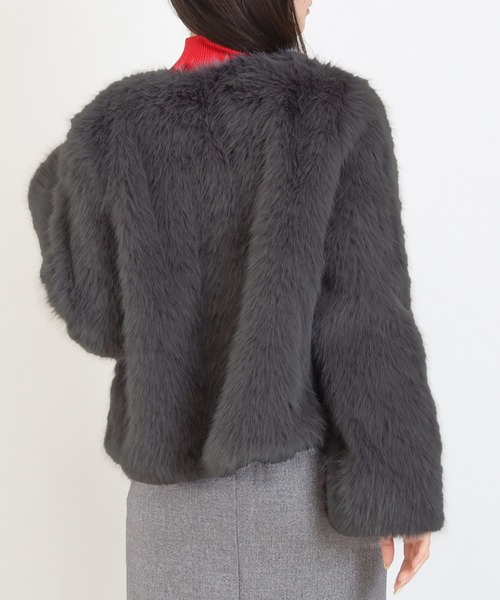 TRUDEA（トルディア）の「ノーカラーファージャケット（ノーカラージャケット・レディース・チャコールグレー/ブラウン・MEDIUM）」の9枚目の写真