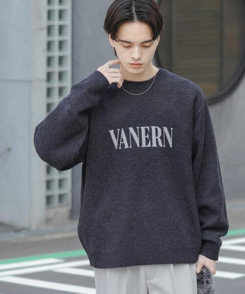 セール】ロゴグラフィッククルーネックニット（ニット/セーター