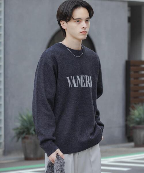 SENSE OF PLACE by URBAN RESEARCH(センスオブプレイスバイアーバンリサーチ)の「ロゴグラフィッククルーネックニット(ニット/セーター・メンズ・ブラウン/ライトベージュ/ブラック・LARGE/MEDIUM)」の7枚目の写真