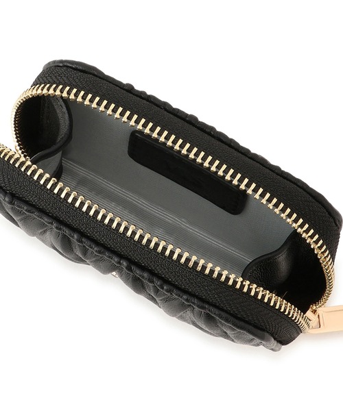 VIS（ビス）の「プリーツ加工ポーチチャーム（チャーム・レディース・キナリ/サックスブルー/ブラック・FREE）」の5枚目の写真