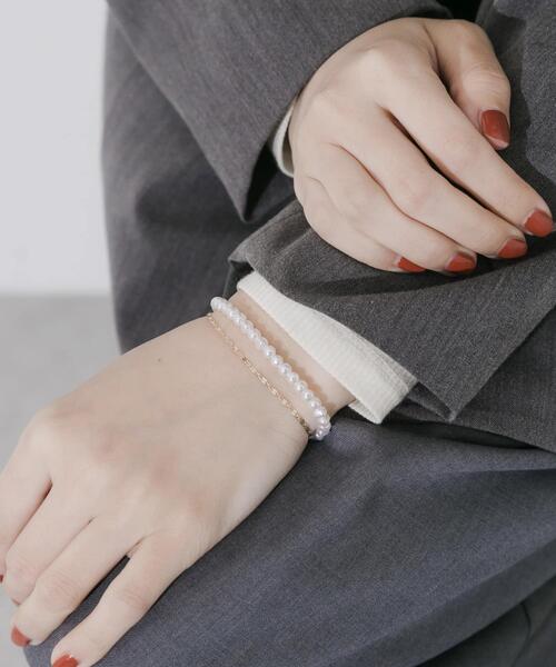 SMELLY（スメリー）の「パールチェーン2セットブレスレット（ブレスレット・レディース・ゴールド系その他・-）」の2枚目の写真