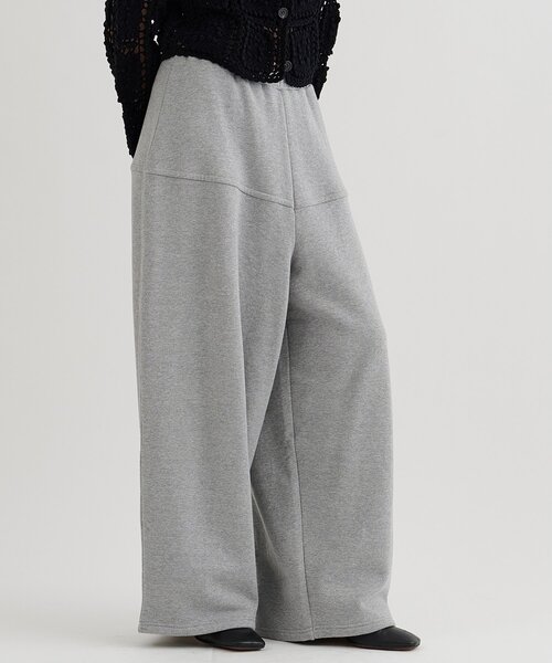 Whim Gazette(ウィムガゼット)の「裏毛バレルパンツ(スウェットパンツ・レディース・グレー/ブラウン・FREE)」の2枚目の写真