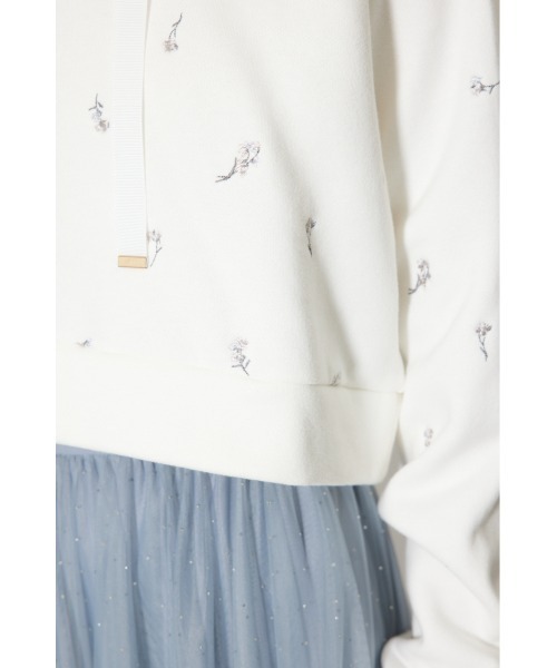 rienda(リエンダ)の「フラワー刺繍スウェットトップス トレーナー 秋服 冬服(スウェット・レディース・ホワイト/ブラック/ピンク・FREE)」の21枚目の写真