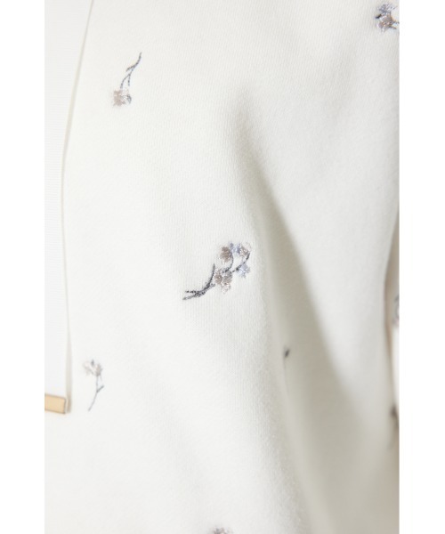 rienda(リエンダ)の「フラワー刺繍スウェットトップス トレーナー 秋服 冬服(スウェット・レディース・ホワイト/ブラック/ピンク・FREE)」の20枚目の写真