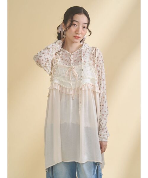 merry jenny（メリージェニー）の「rabbitレースフードtops（Tシャツ/カットソー・レディース・オフホワイト/ミント/アイボリー・FREE）」の4枚目の写真