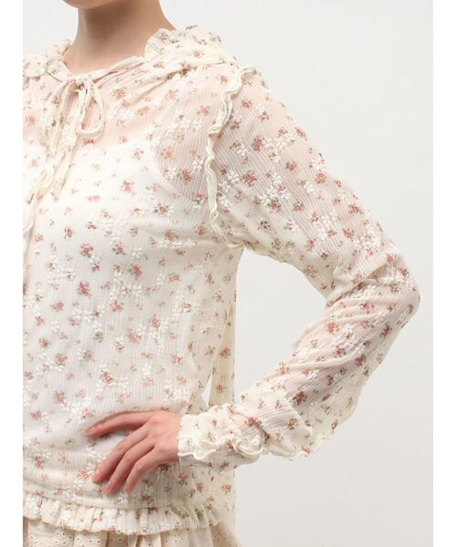 merry jenny(メリージェニー)の「rabbitレースフードtops(Tシャツ/カットソー・レディース・オフホワイト/ミント/アイボリー・FREE)」の5枚目の写真