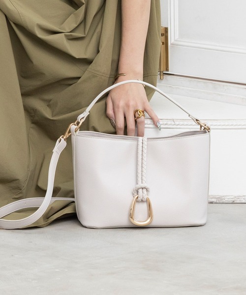 MIAN （ミアン）の「リングモチーフ2wayショルダーバッグ（ショルダーバッグ・レディース・ミント/ライトグレー/ブラック・FREE）」の3枚目の写真