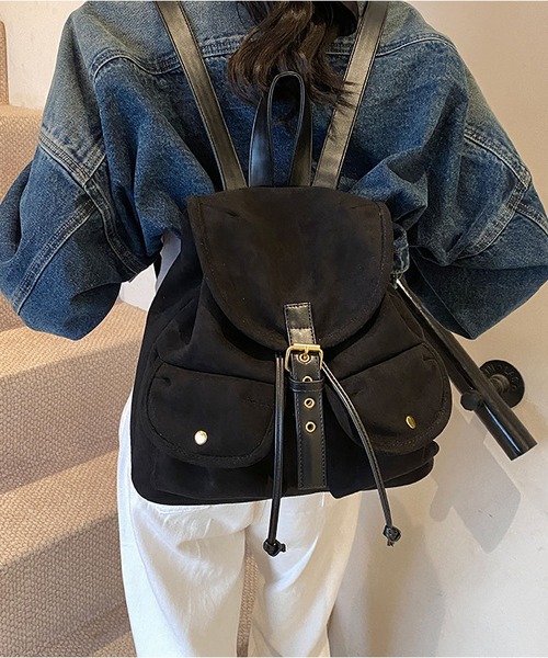 LA VORAGINE(ラ ヴォラジネ)の「レトロなリュックサック(バックパック/リュック・レディース・ブラック/キャメル/ブラウン系その他・FREE)」の5枚目の写真