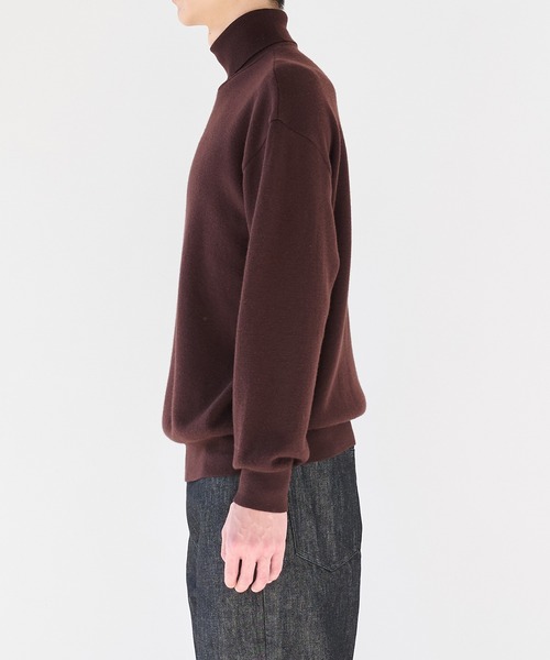 STUDIOUS（ステュディオス）の「【STUDIOUS】CASHMERE WOOL TURTLENECK KNIT（ニット/セーター・メンズ・ブラック/ダークグレー/ホワイト/ブラウン・1/2/3）」の21枚目の写真