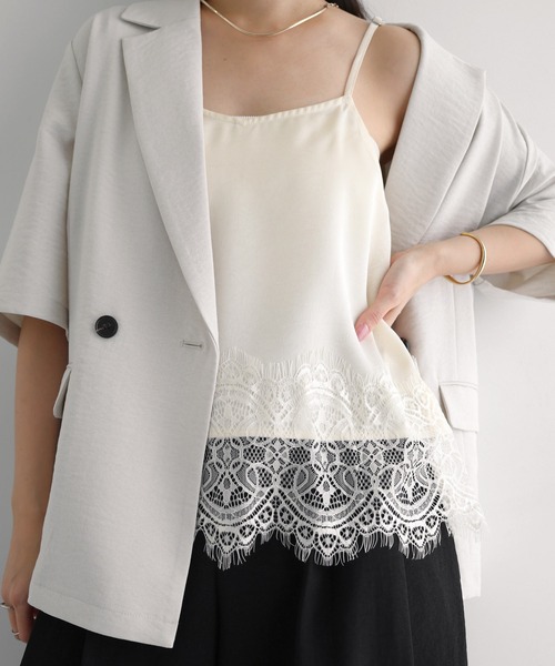 andme(アンドミー)の「【新色追加】サテン裾レースキャミソール【選べる着丈】(キャミソール・レディース・ブラウン/オフホワイト/ブラック/キナリ・MT/M)」の1枚目の写真