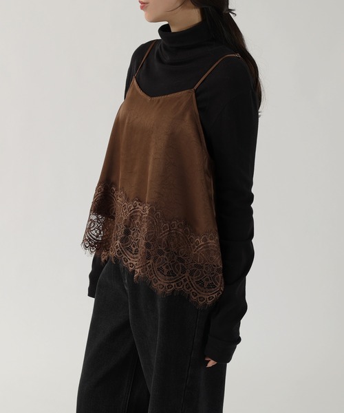 andme(アンドミー)の「【新色追加】サテン裾レースキャミソール【選べる着丈】(キャミソール・レディース・ブラウン/オフホワイト/ブラック/キナリ・MT/M)」の14枚目の写真