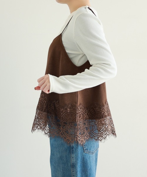 andme(アンドミー)の「【新色追加】サテン裾レースキャミソール【選べる着丈】(キャミソール・レディース・ブラウン/オフホワイト/ブラック/キナリ・MT/M)」の19枚目の写真