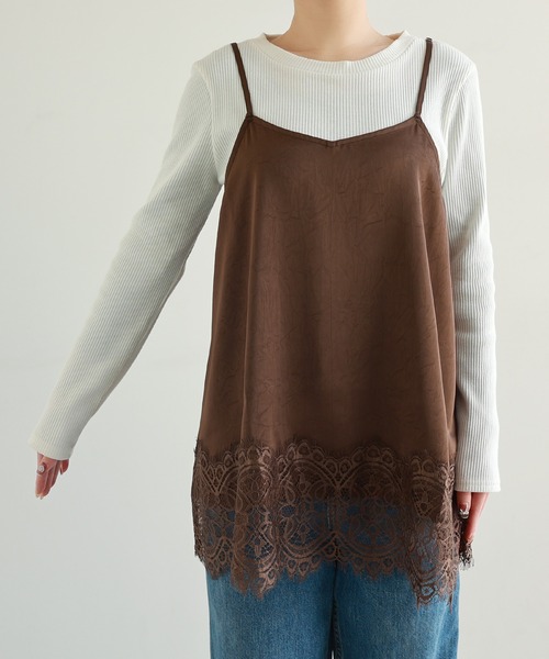 andme(アンドミー)の「【新色追加】サテン裾レースキャミソール【選べる着丈】(キャミソール・レディース・ブラウン/オフホワイト/ブラック/キナリ・MT/M)」の21枚目の写真