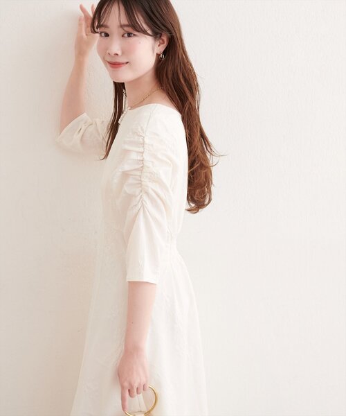 natural couture（ナチュラルクチュール）の「フラワージャガードジゴスリーブワンピース（ワンピース・レディース・ブラック/オフホワイト/ベージュ・FREE）」の18枚目の写真