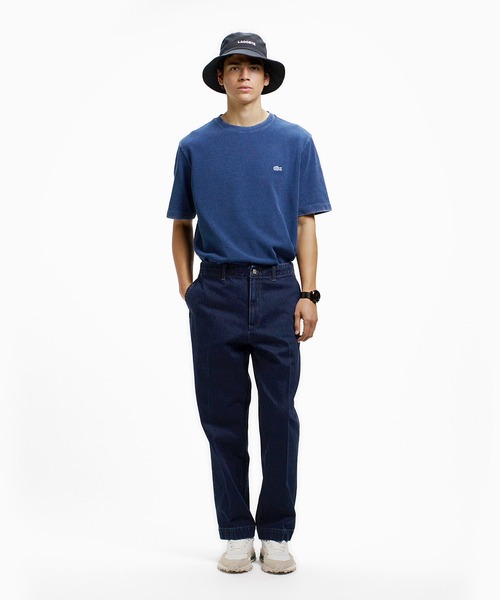 LACOSTE(ラコステ)の「センタープレスエフェクト ワイドテーパードデニムパンツ(デニムパンツ・メンズ・インディゴブルー/ブラック・46/42/38)」の20枚目の写真