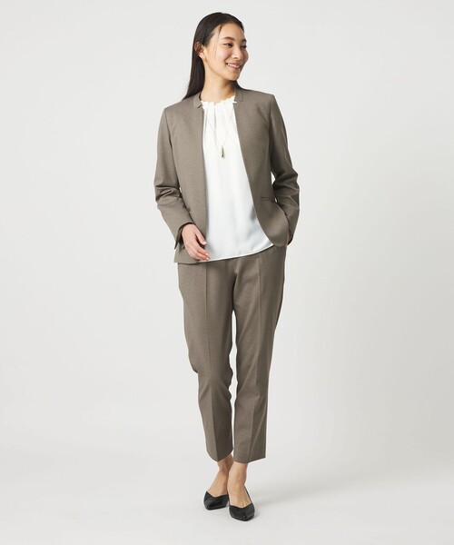 A DAY IN THE LIFE UNITED ARROWS（アデイインザライフユナイテッドアローズ）の「ポンチ デザインラペルジャケット ‐セットアップ対応・ウォッシャブル‐＜A DAY IN THE LIFE＞（ノーカラージャケット・レディース・モカ/ダークグレー/ネイビー・36/38/40）」の6枚目の写真