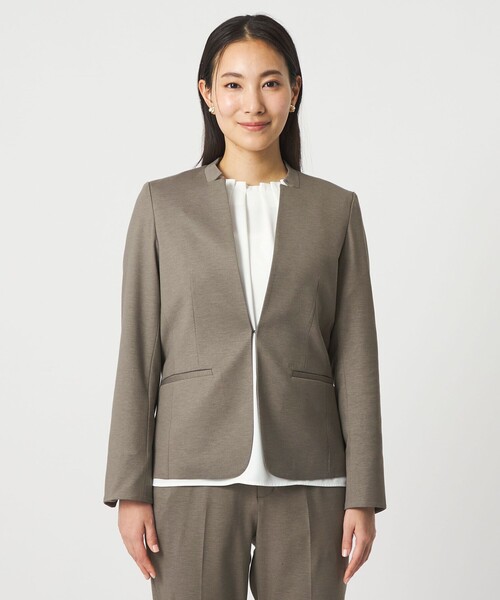 A DAY IN THE LIFE UNITED ARROWS（アデイインザライフユナイテッドアローズ）の「ポンチ デザインラペルジャケット ‐セットアップ対応・ウォッシャブル‐＜A DAY IN THE LIFE＞（ノーカラージャケット・レディース・モカ/ダークグレー/ネイビー・36/38/40）」の7枚目の写真